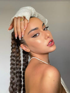 MODERN FRENCH TIP
